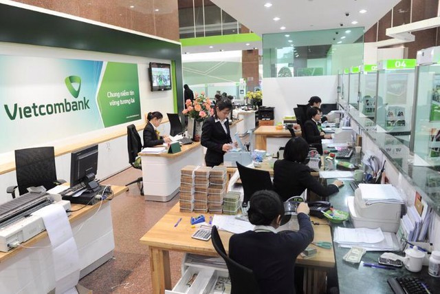 Lãi suất tiền gửi Vietcombank giảm mạnh từ ngày 12/1- Ảnh 1.