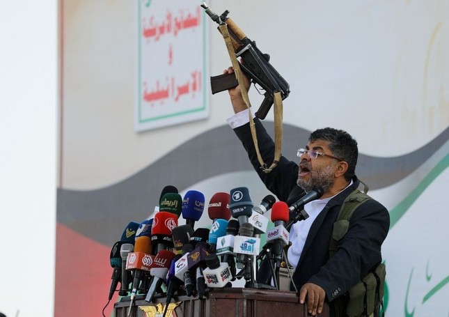 Lãnh đạo phong trào Houthi kêu gọi Mỹ, Anh rút quân- Ảnh 2.
