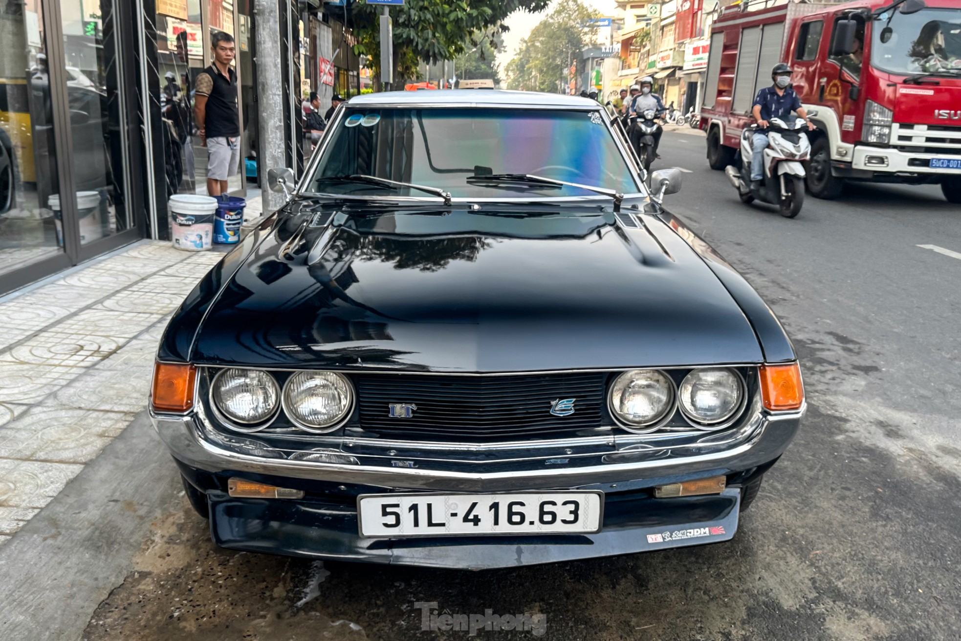 Xế cổ Toyota Celica hàng hiếm xuống phố Sài Gòn- Ảnh 4.