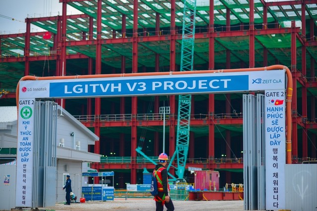 Toàn cảnh công trường xây dựng nhà máy 1 tỷ USD, dùng lượng thép gấp đôi cầu Long Biên của LG tại Hải Phòng- Ảnh 11.