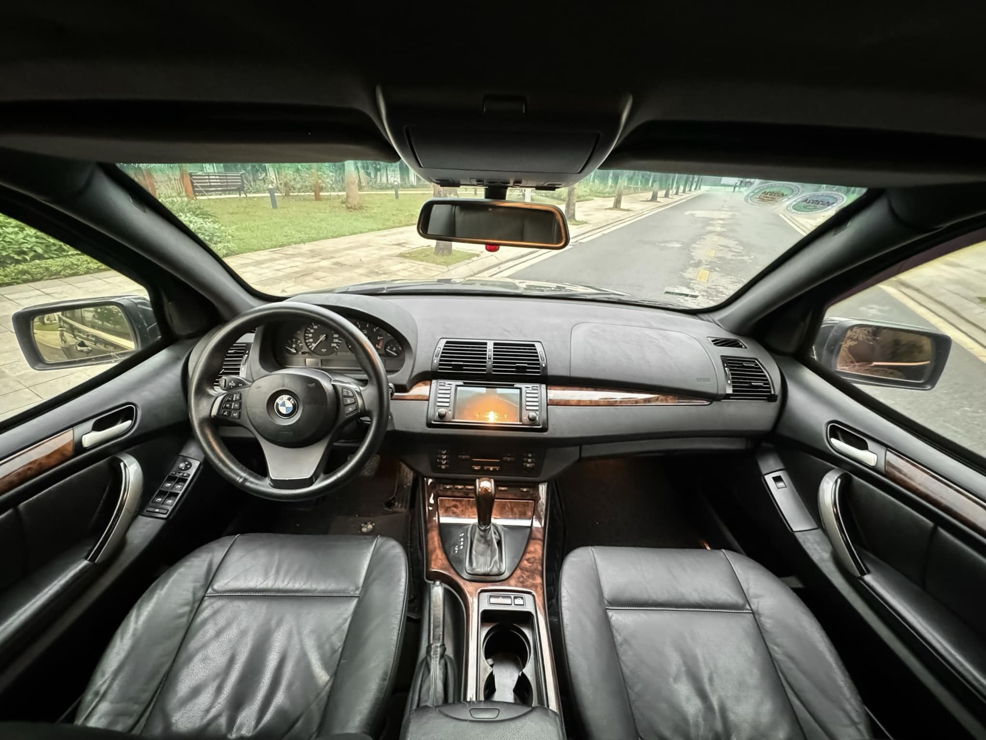 Rao BMW X5 chống đạn giá 600 triệu, người bán chia sẻ: ‘Xe độc nhất Việt Nam, chuyên phục vụ chủ tịch’- Ảnh 5.
