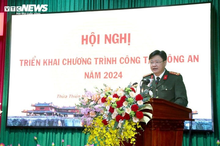 Giám đốc Công an Thừa Thiên - Huế công khai đường dây nóng- Ảnh 1.