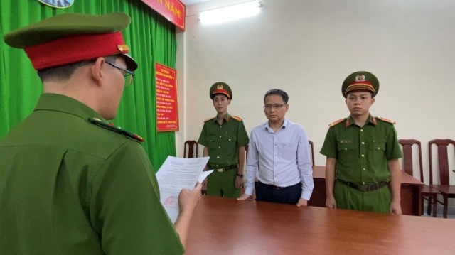 Khởi tố, bắt tạm giam Phó Cục Trưởng Cục Đăng kiểm Việt Nam- Ảnh 1.