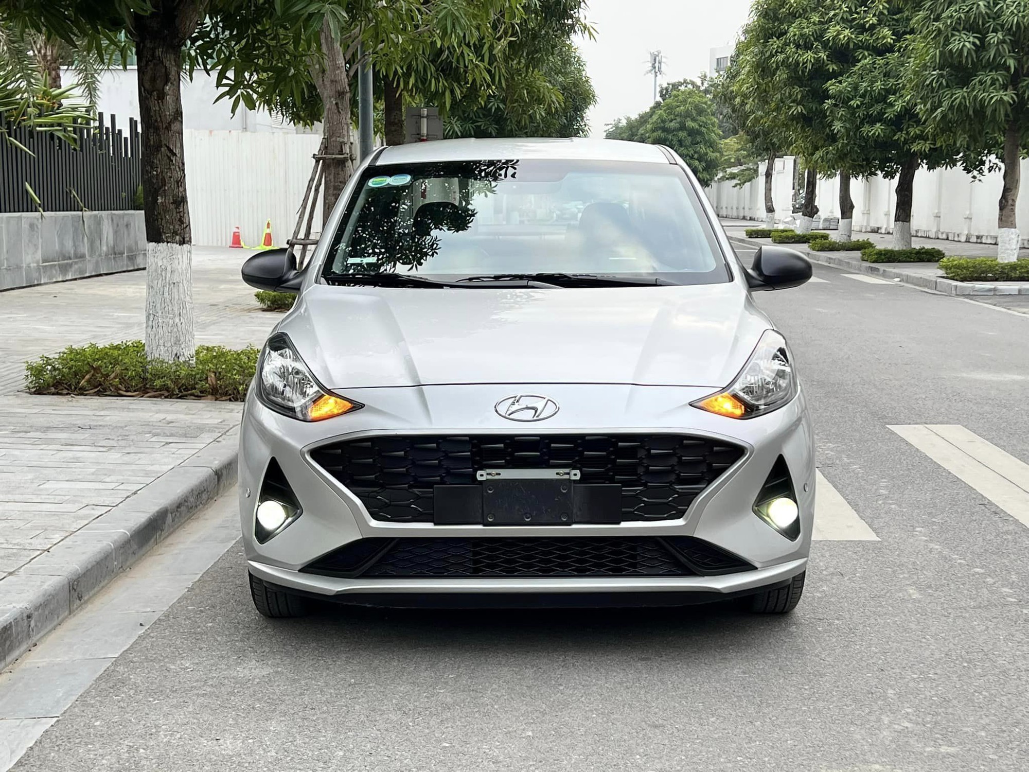 Xe quốc dân Hyundai Grand i10 liên tục khuynh đảo thị trường, giá sang tay chỉ 300 triệu đồng- Ảnh 30.