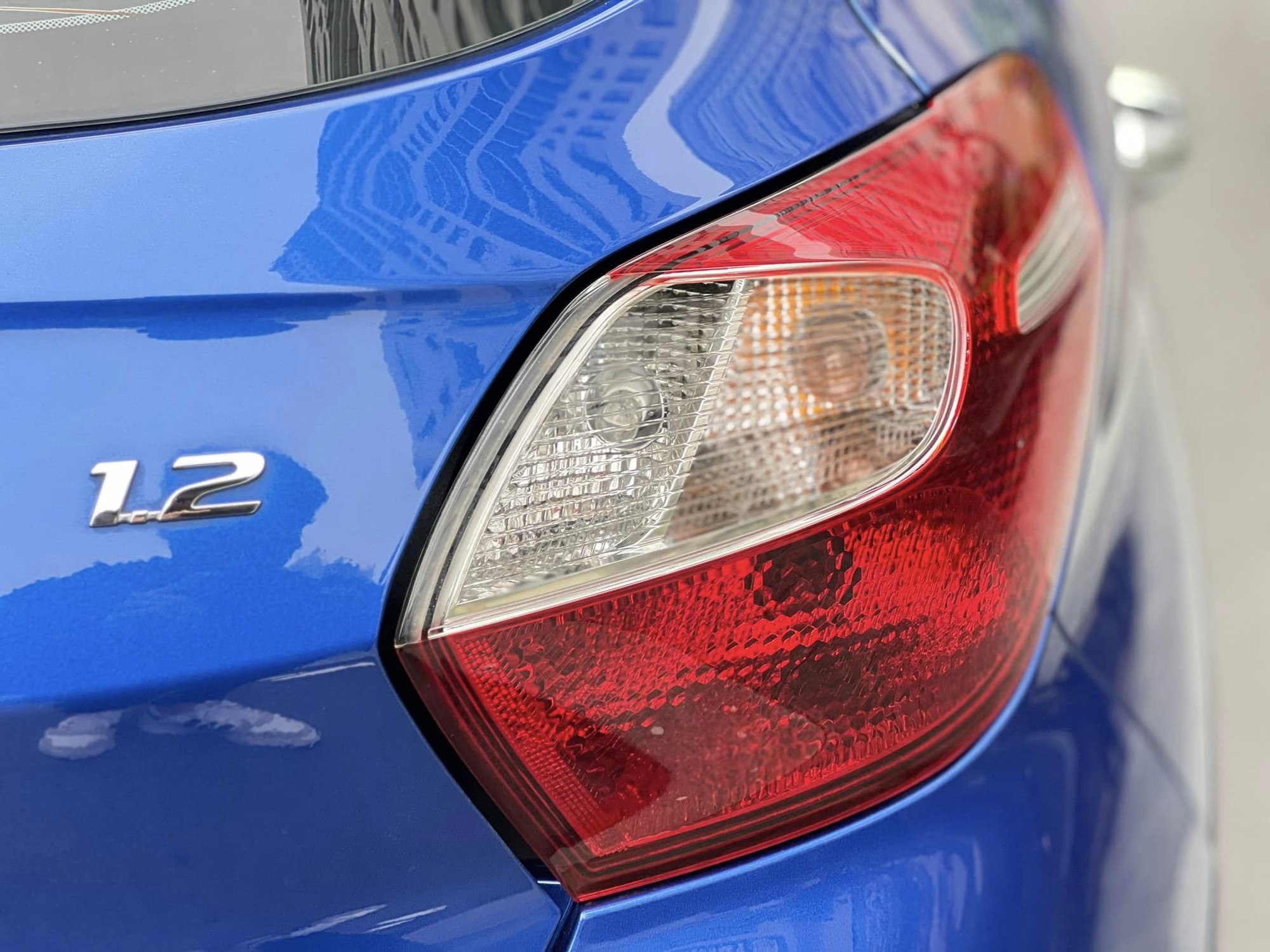 Xe quốc dân Hyundai Grand i10 liên tục khuynh đảo thị trường, giá sang tay chỉ 300 triệu đồng- Ảnh 20.