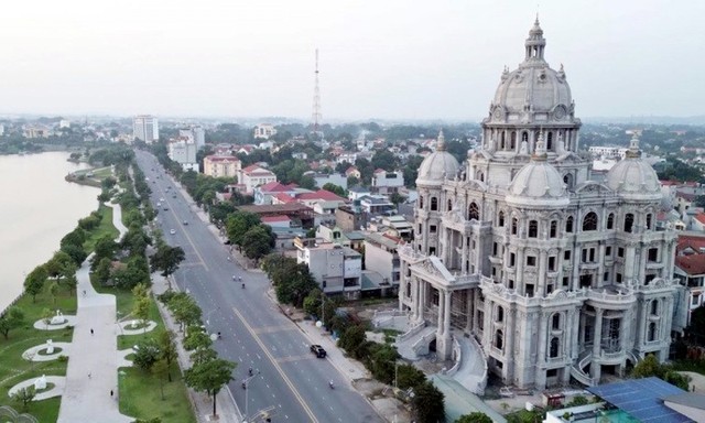 Những đại gia xăng dầu sở hữu lâu đài hàng trăm, nghìn tỷ đồng tại Hải Phòng, Phú Thọ trước khi bị bắt, bị thanh tra- Ảnh 1.