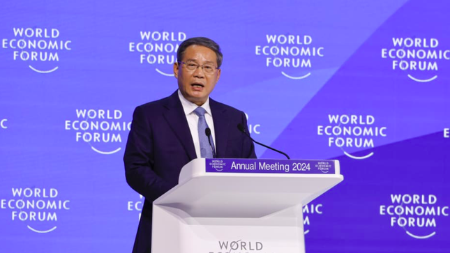Ẩn ý của Thủ tướng Trung Quốc với Mỹ tại WEF Davos- Ảnh 1.