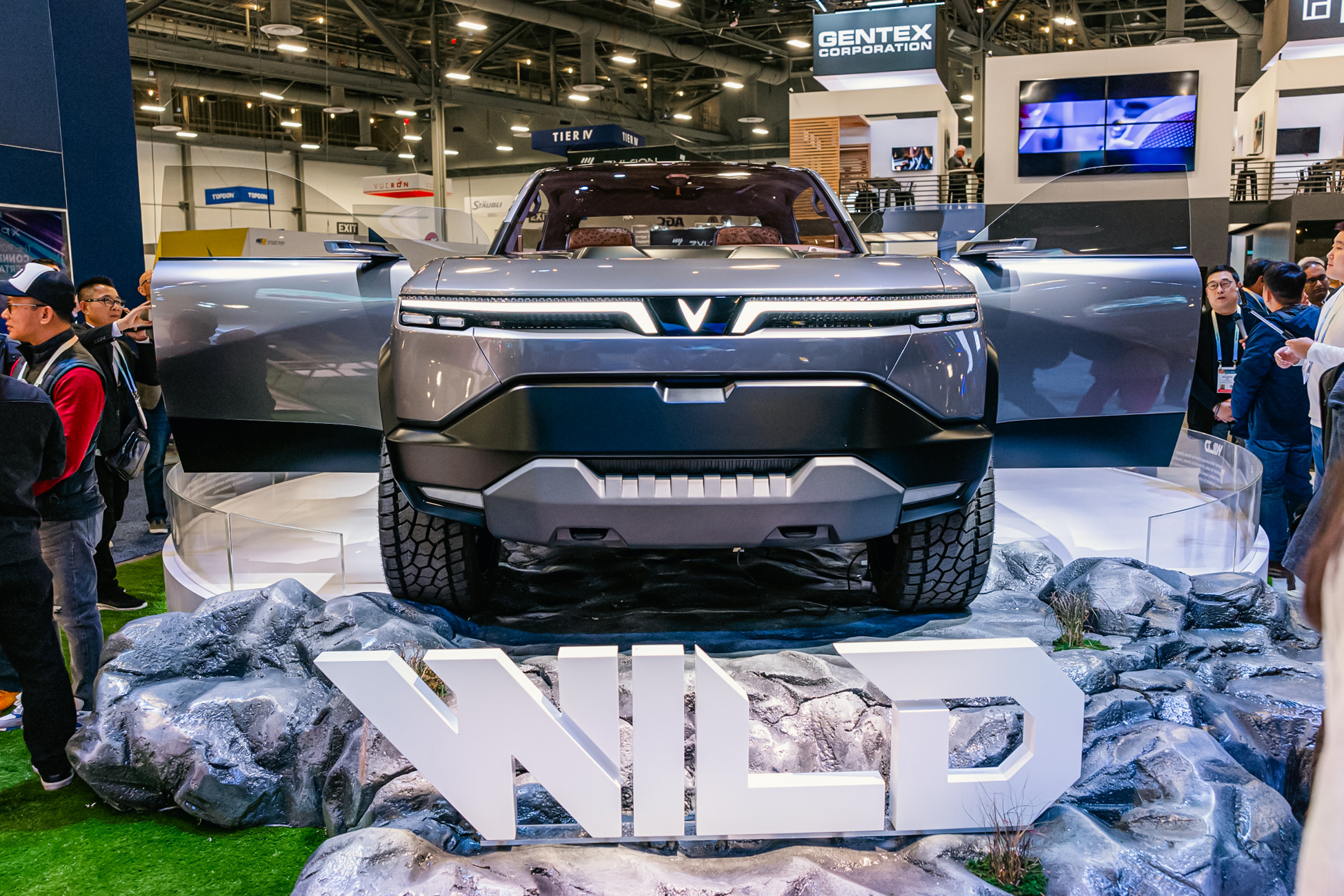 Chủ xe VF 8 nêu 5 yếu tố quyết định thành công của VinFast VF Wild tại Mỹ: 'Cần cải thiện hạ tầng và đàm phán với Tesla'- Ảnh 7.