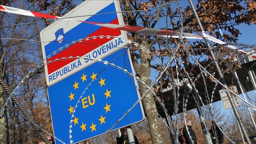 Slovenia thiết lập các cơ sở tạm thời cho người di cư ở biên giới Croatia- Ảnh 1.