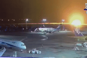 Vụ tai nạn tại sân bay Haneda: 5 thành viên Lực lượng Bảo vệ bờ biển Nhật Bản đã tử vong