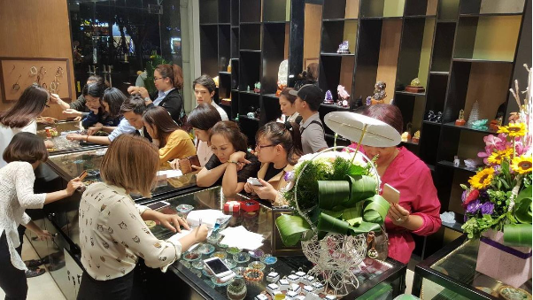 Ông chủ Ngọc Việt Nam Đỗ Quang Khánh: Từ tình yêu kế thừa đến nâng tầm tinh hoa đá quý Việt- Ảnh 4.