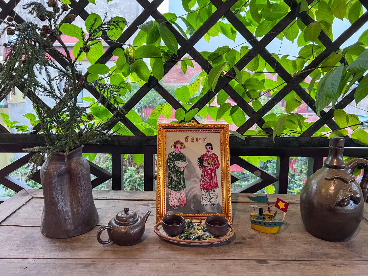 Đến biệt thự Pháp cổ tại Hà Nội học cách bày trí bàn thờ, tận tay chạm hơn 100 tác phẩm thủ công làng nghề Việt- Ảnh 19.