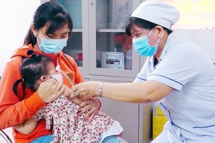 'Khát' vaccine tiêm chủng mở rộng, Bộ Y tế đặt hàng thêm hơn 16,8 triệu liều- Ảnh 1.