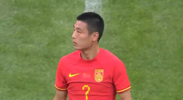 Tuyển Trung Quốc liên tục thảm bại, báo Trung than thở: "Cứ thua thế này sao dám mơ World Cup"- Ảnh 1.