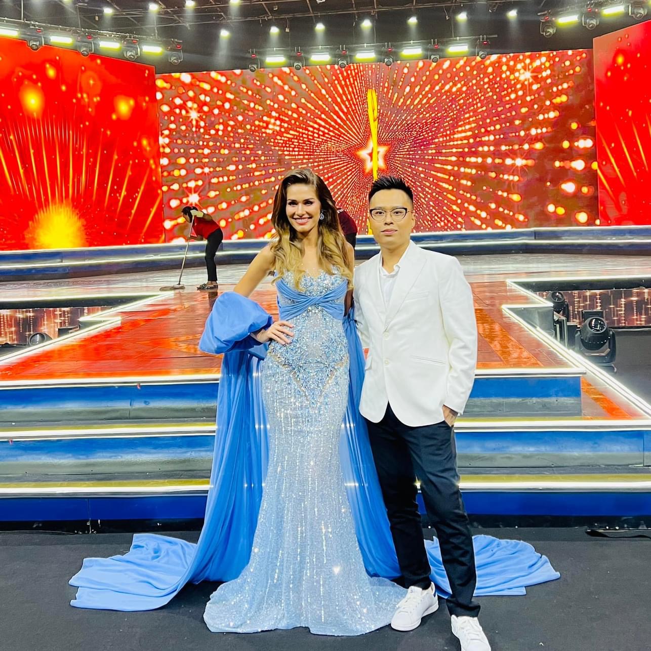 Hoa hậu và 2 á hậu Miss Global 2023 đều mặc đầm của NTK Nguyễn Minh Tuấn khi đăng quang- Ảnh 5.