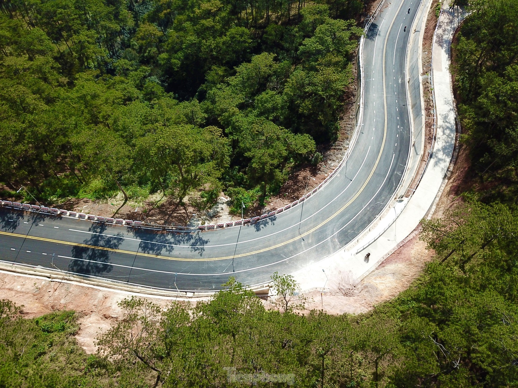 Khám phá tuyến đèo đẹp và hiểm trở nhất Việt Nam trước ngày thông xe- Ảnh 5.