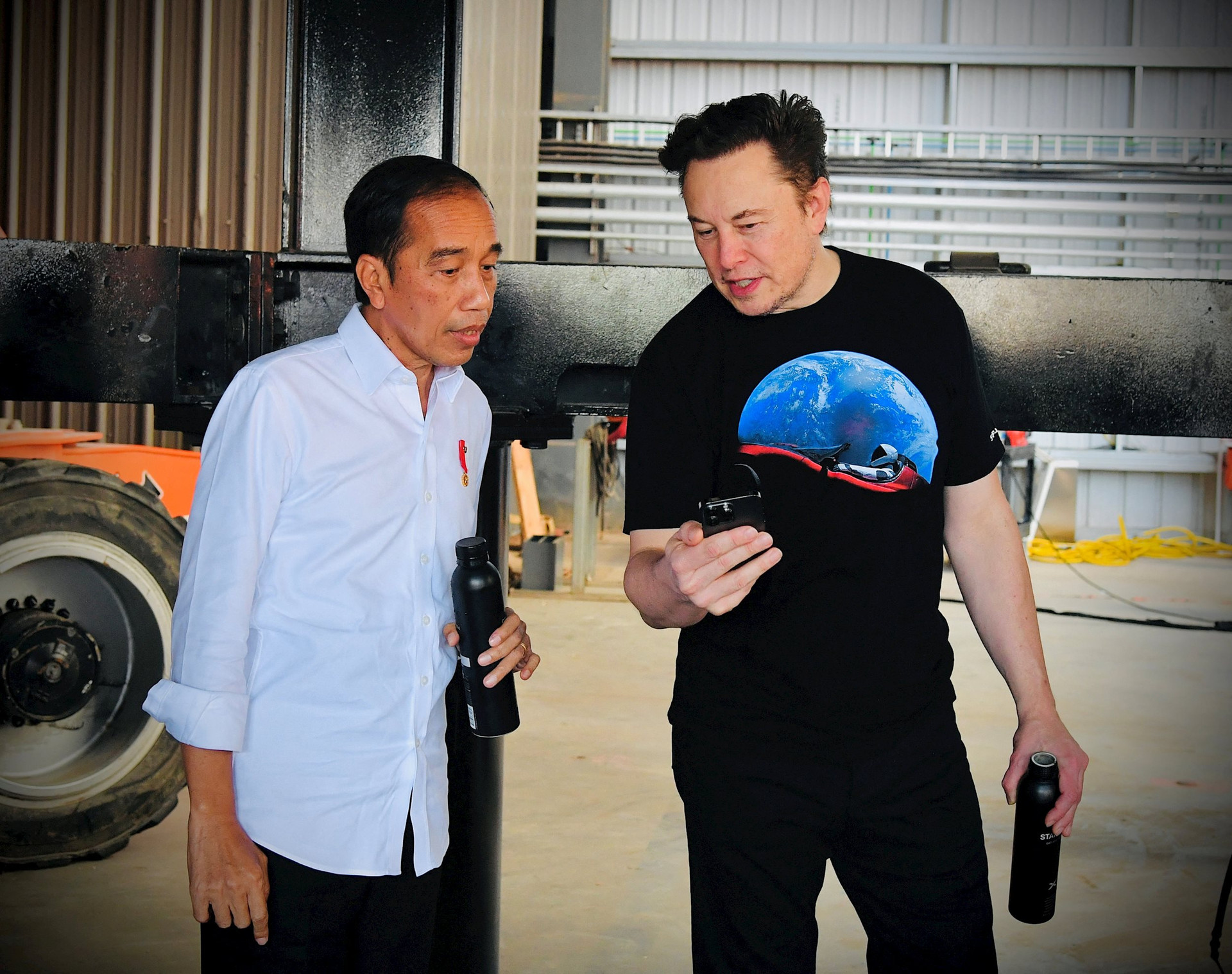 Khoản đầu tư của 'ông trùm' xe điện Trung Quốc chẳng đủ hấp dẫn, nhiều quốc gia châu Á chỉ 'mê' Elon Musk, liên tục trải thảm đỏ mời gọi Tesla- Ảnh 4.