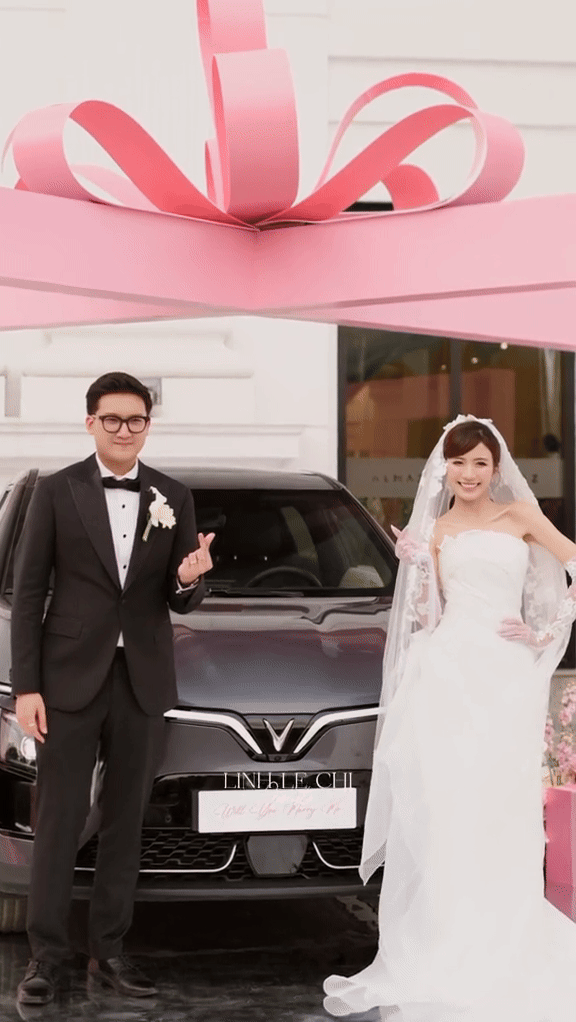 Cháu trai NSƯT Chí Trung bí mật tặng vợ mới cưới 1 chiếc xe hơi ngay trong ngày tổ chức hôn lễ- Ảnh 5.