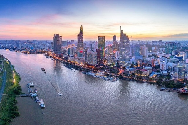 Được dự báo sẽ gia nhập hàng ngũ các thị trường mới nổi lớn nhất thế giới, khi nào quy mô GDP Việt Nam sẽ vượt mốc 1.000 tỷ USD?- Ảnh 1.
