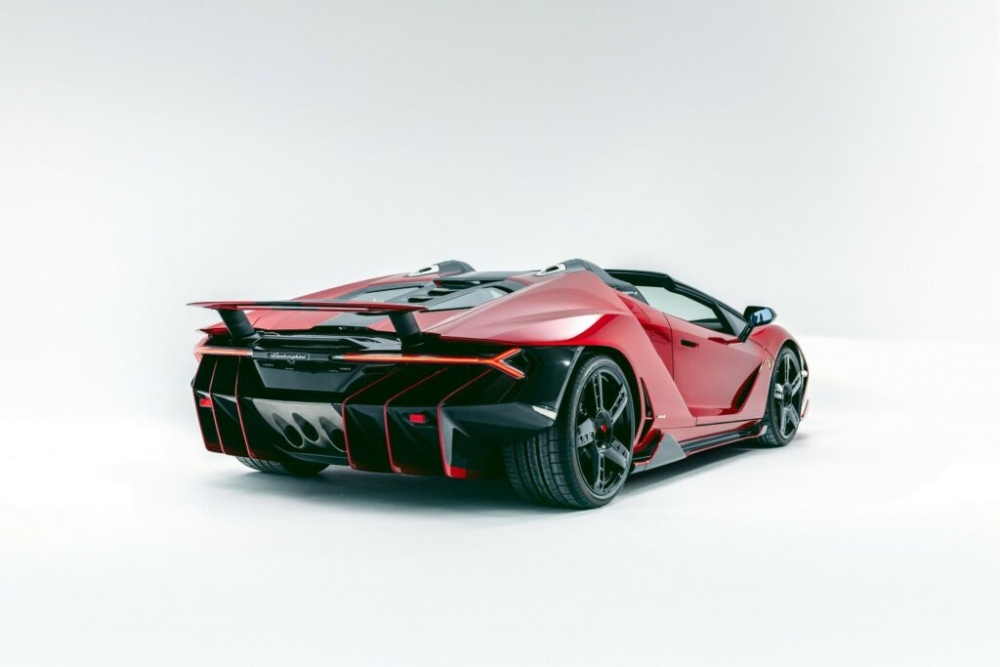 Bán đấu giá Lamborghini Centenario Roadster phiên bản giới hạn- Ảnh 29.