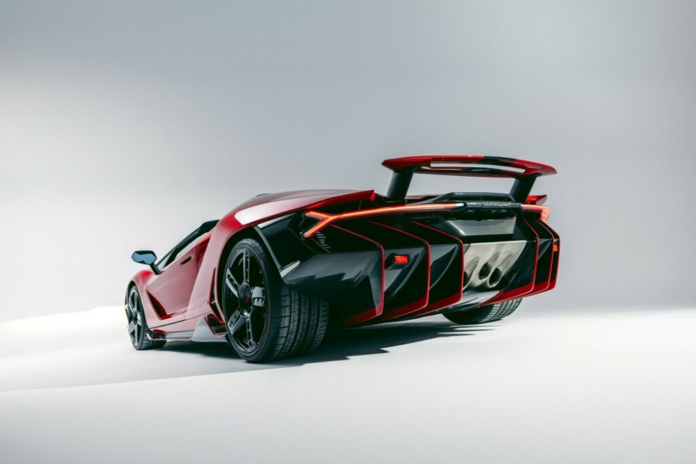 Bán đấu giá Lamborghini Centenario Roadster phiên bản giới hạn- Ảnh 21.