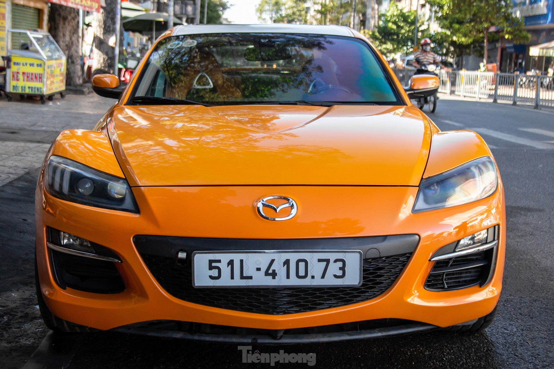 Mazda RX-8 hàng hiếm xuất hiện trên đường phố Sài Gòn- Ảnh 4.