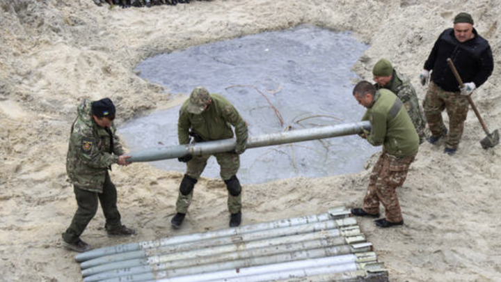 Ukraine thừa nhận tình báo Nga biết chính xác nơi giấu vũ khí- Ảnh 1.