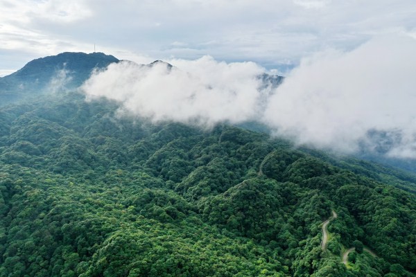 Không phải Fansipan hay Mẫu Sơn, đến đỉnh núi này cũng có thể ngắm được băng giá: Cách Hà Nội hơn 200km- Ảnh 9.