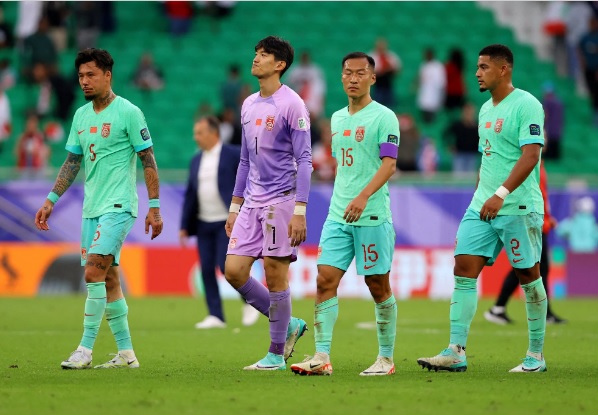 Kịch bản “khó tin” giúp tuyển Trung Quốc đi tiếp nghẹt thở tại Asian Cup- Ảnh 1.