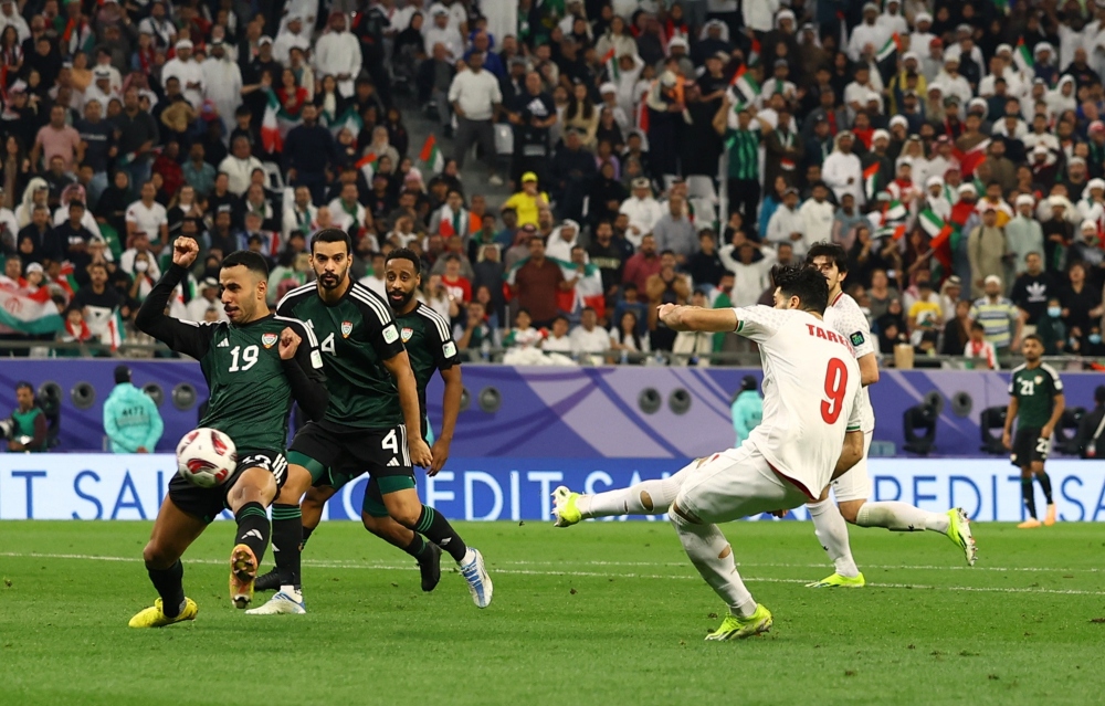 Kết quả Asian Cup 2023: UAE giành vé đi tiếp kịch tính dù thua Iran- Ảnh 2.