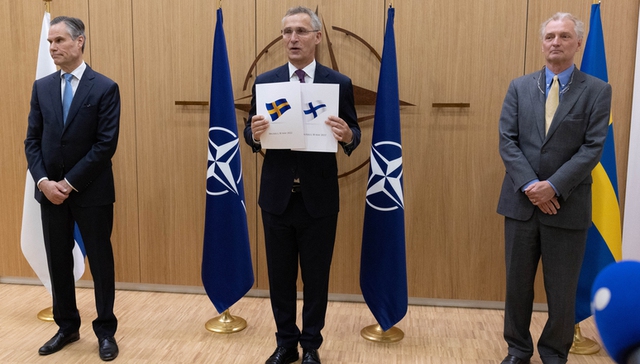 Thổ Nhĩ Kỳ phê chuẩn đơn gia nhập NATO của Thuỵ Điển, Stockholm chỉ còn 'cửa ải' cuối cùng- Ảnh 2.