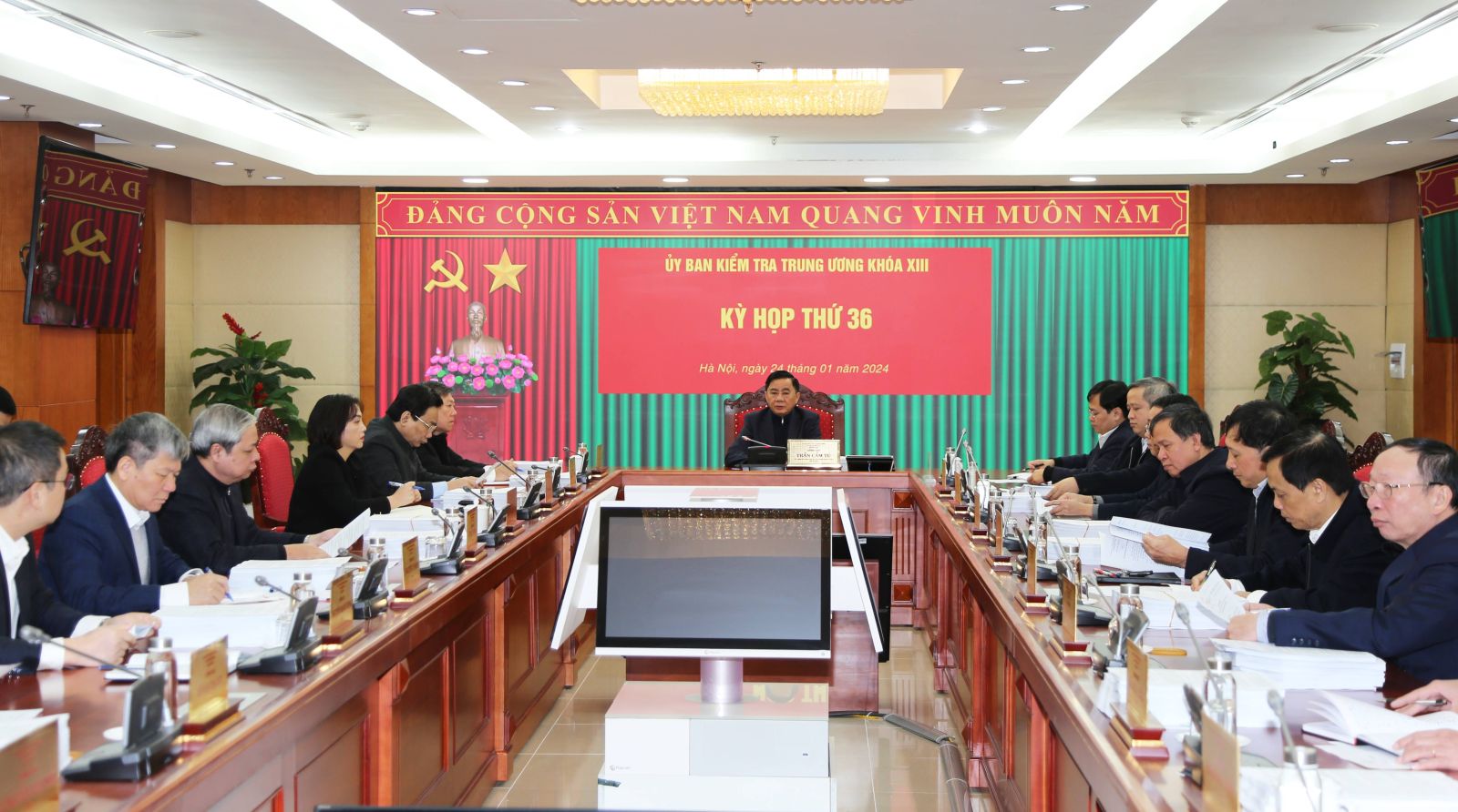 Đề nghị kỷ luật cựu Bí thư Bắc Ninh Nguyễn Nhân Chiến và ông Nguyễn Tử Quỳnh, cựu Chủ tịch UBND tỉnh- Ảnh 1.