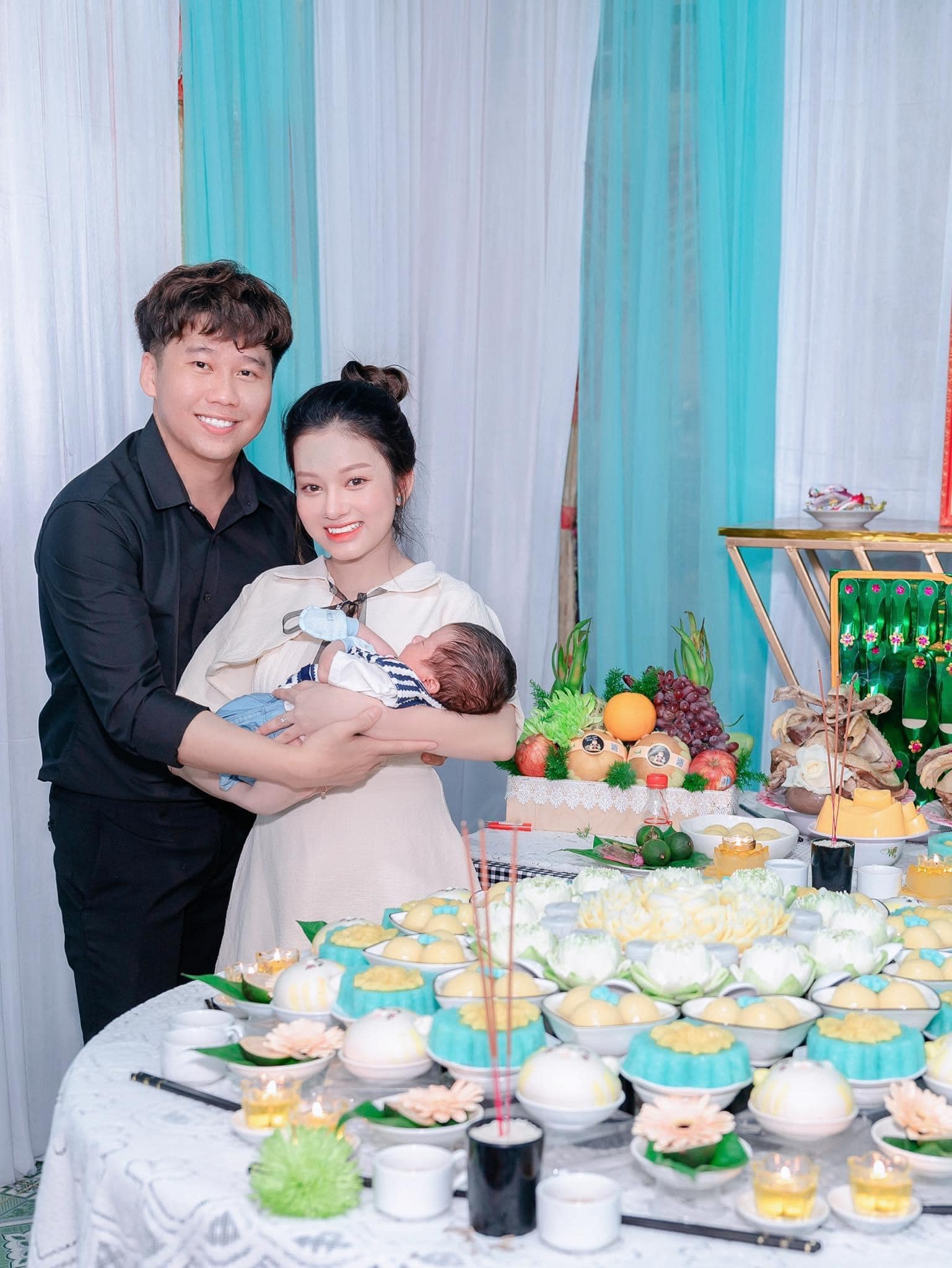 Gặp mẹ bỉm chuyên làm tiệc đầy tháng cho em bé nhà sao Việt: "Dù là người nổi tiếng hay không mình đều áp lực"- Ảnh 6.