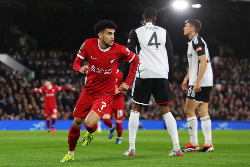 Kết quả bóng đá hôm nay 25/1: Liverpool đối đầu Chelsea ở chung kết League Cup- Ảnh 1.