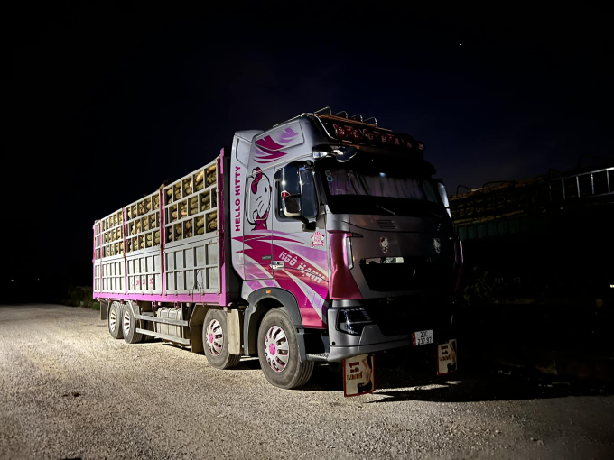 Gặp Ngô Hạnh - mỹ nữ lái xe tải 30 tấn ở Thái Nguyên, phủ hồng xe bằng hình Hello Kitty: Cuộc sống ra sao sau khi nổi tiếng?- Ảnh 8.