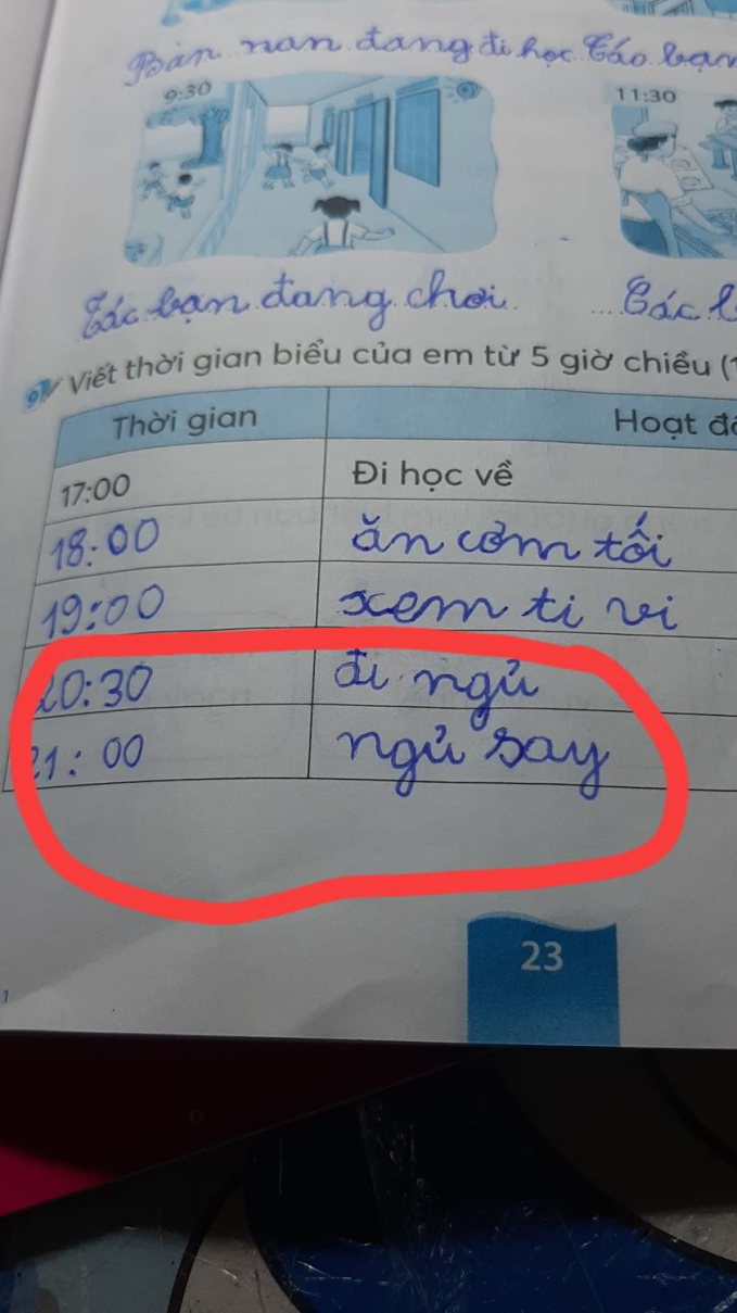 Đang làm bài tập viết thời khóa biểu thì bí ý tưởng, học sinh tiểu học có màn chữa cháy khiến người có trí tưởng tượng nhất cũng "đứng hình"- Ảnh 1.