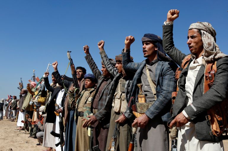 Chưa ngăn được Houthi, Mỹ tung đòn "đi đường vòng" với Iran- Ảnh 1.