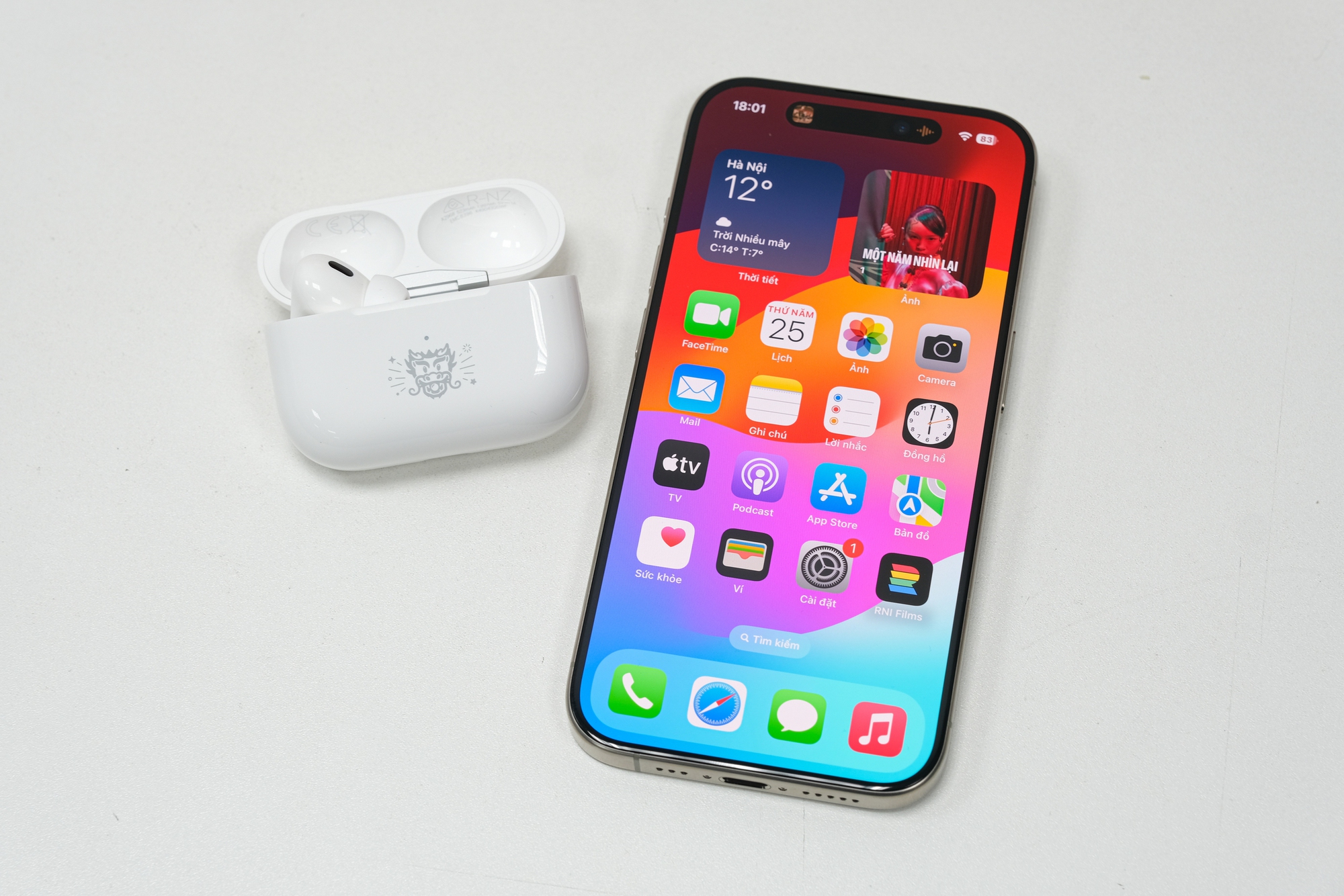 AirPods Pro 2 với hoạ tiết hình rồng siêu đẹp, phiên bản đặc biệt mừng Tết Nguyên đán tại Việt Nam- Ảnh 8.