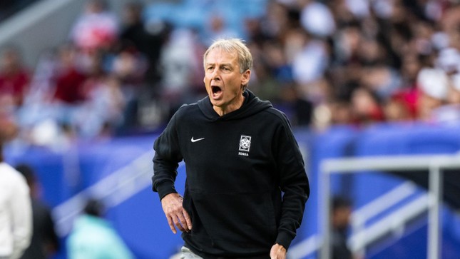 HLV Klinsmann phủ nhận Hàn Quốc 'đi đêm' với Malaysia để tránh Nhật Bản ở vòng 1/8- Ảnh 1.