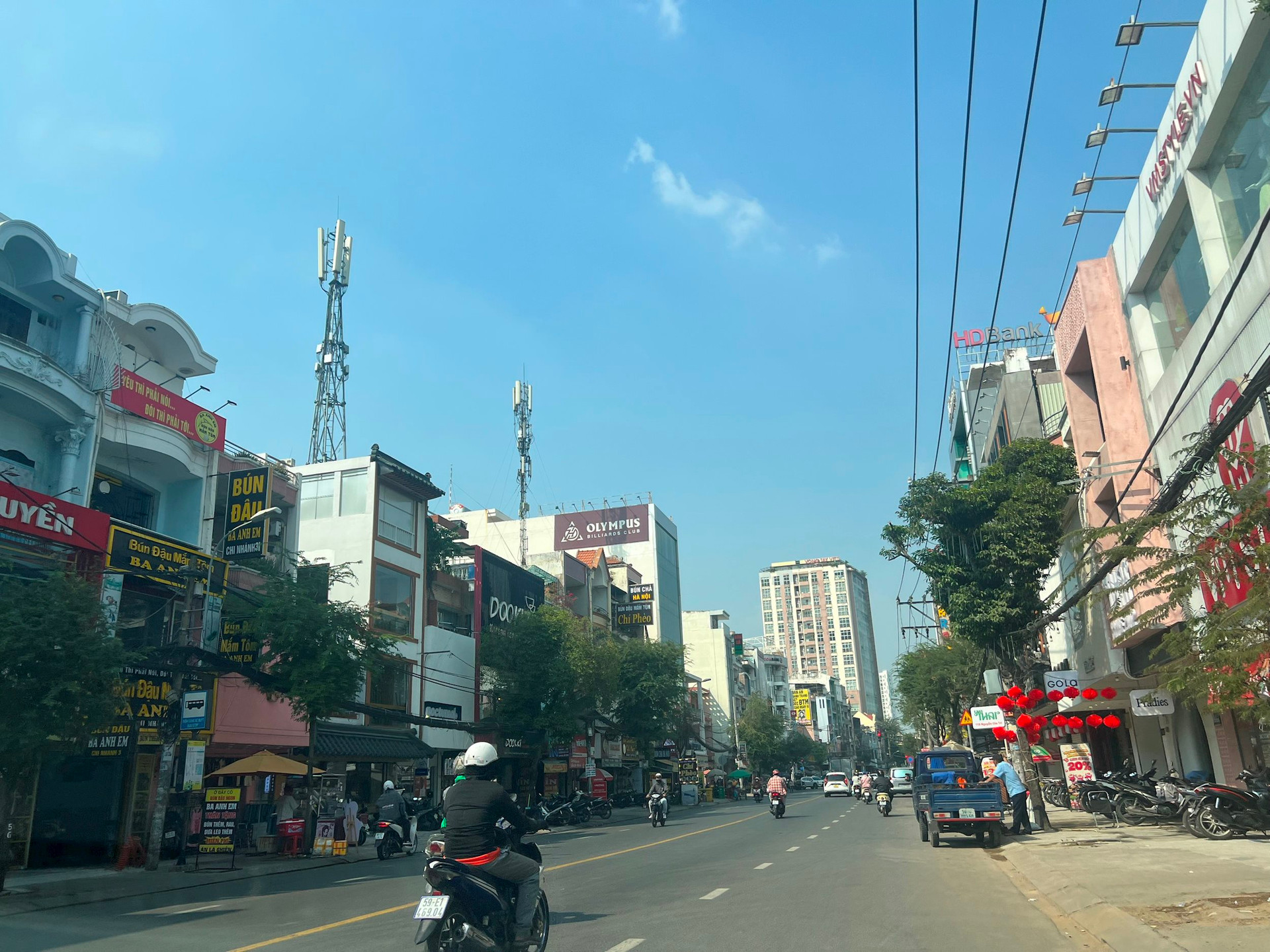 Một tuyến đường trung tâm Tp.HCM không có một bằng thuê nào bị bỏ trống, thậm chí khách giành nhau thuê, lộ lý do khó tin phía sau- Ảnh 5.