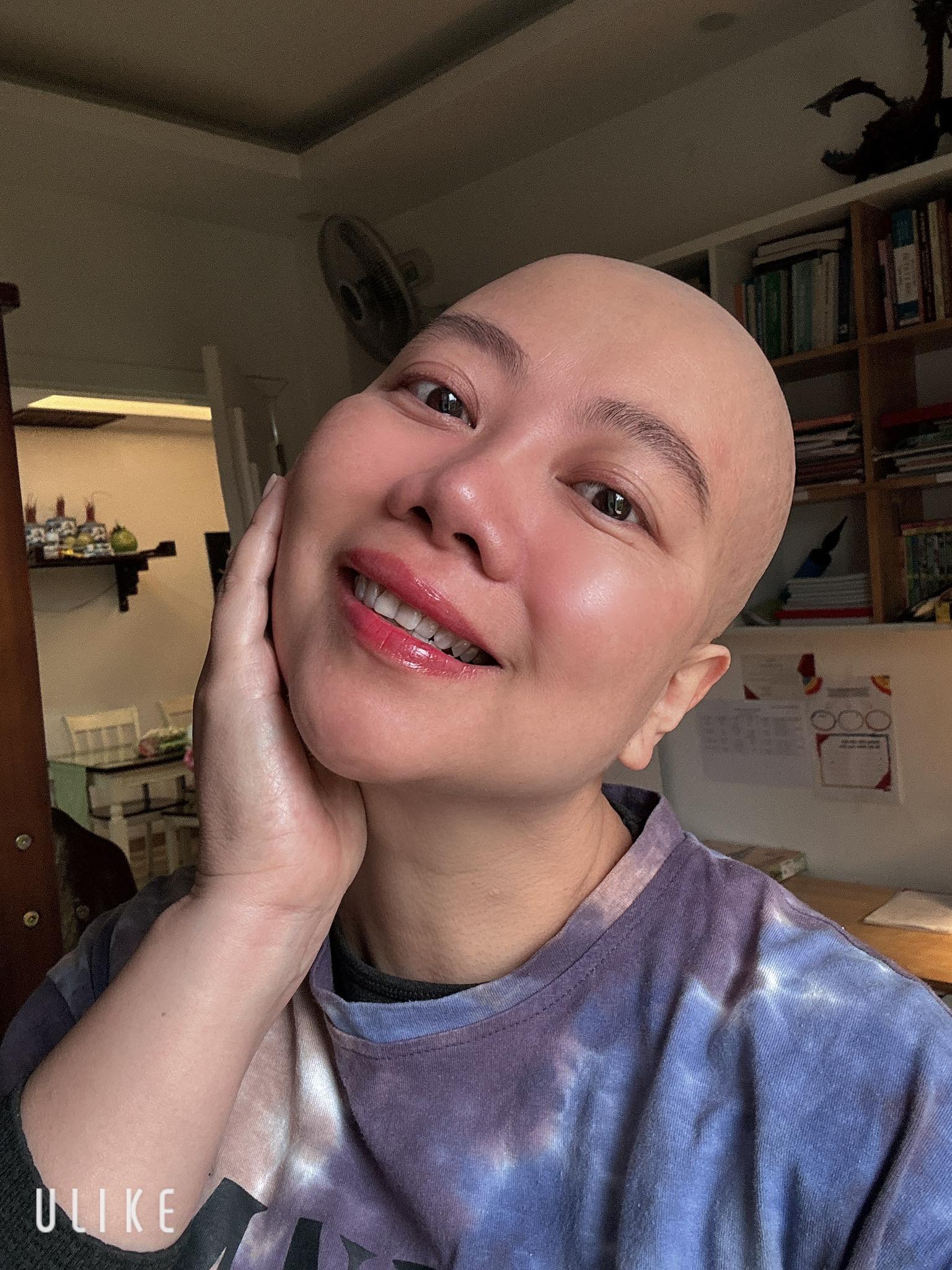 Bà mẹ Hà Nội phát hiện ung thư vú nhờ dấu hiệu lạ trong lúc tắm, nghị lực "chiến đấu K" rất đáng khâm phục- Ảnh 9.
