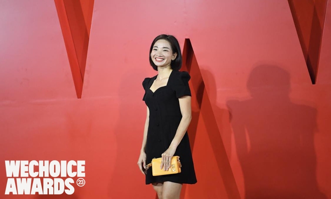 Nữ hoàng điền kinh Nguyễn Thị Oanh xuất sắc lọt Top 5 Đại sứ truyền cảm hứng tại Gala WeChoice Awards 2023- Ảnh 5.