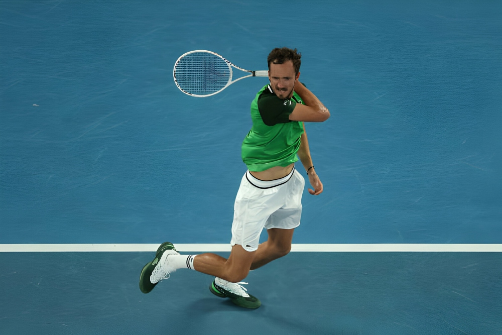 Ngược dòng trước Daniil Medvedev, Jannik Sinner vô địch Australian Open 2024- Ảnh 1.