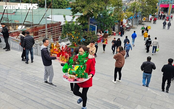 Kinh tế khó khăn, đền Bà Chúa Kho vắng người đến 'trả nợ'- Ảnh 2.