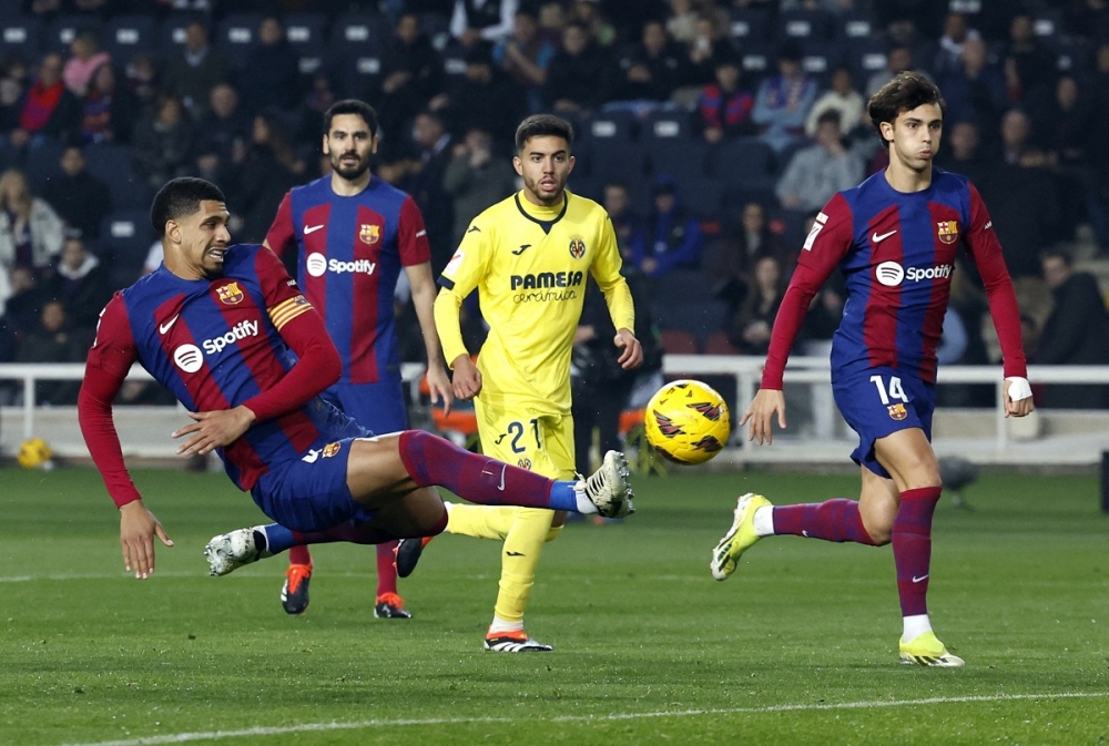 Kết quả bóng đá hôm nay 28/1: Barca thua sốc, HLV Xavi tuyên bố chia tay- Ảnh 1.
