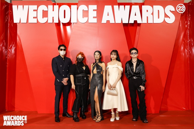 Gặp ekip Hỏa Lò - một trong 5 Đại sứ truyền cảm hứng của WeChoice Awards 2023: Chúng tôi đã rơi nước mắt- Ảnh 2.