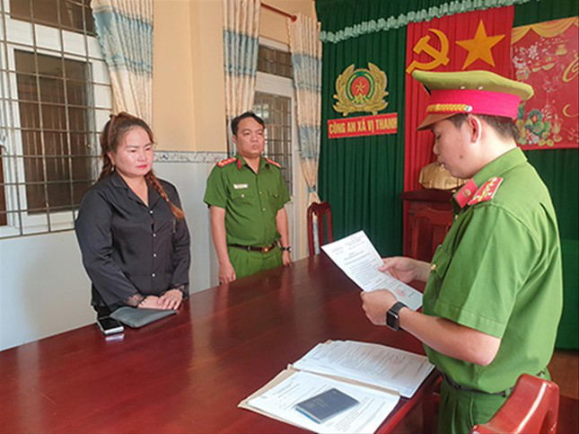 Bắt nữ Việt kiều lừa đảo hơn 100 người có nhu cầu sang Hàn Quốc làm việc- Ảnh 1.