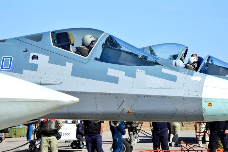 Tiêm kích tàng hình Su-57 Felon gây ấn tượng mạnh với báo chí Mỹ- Ảnh 2.