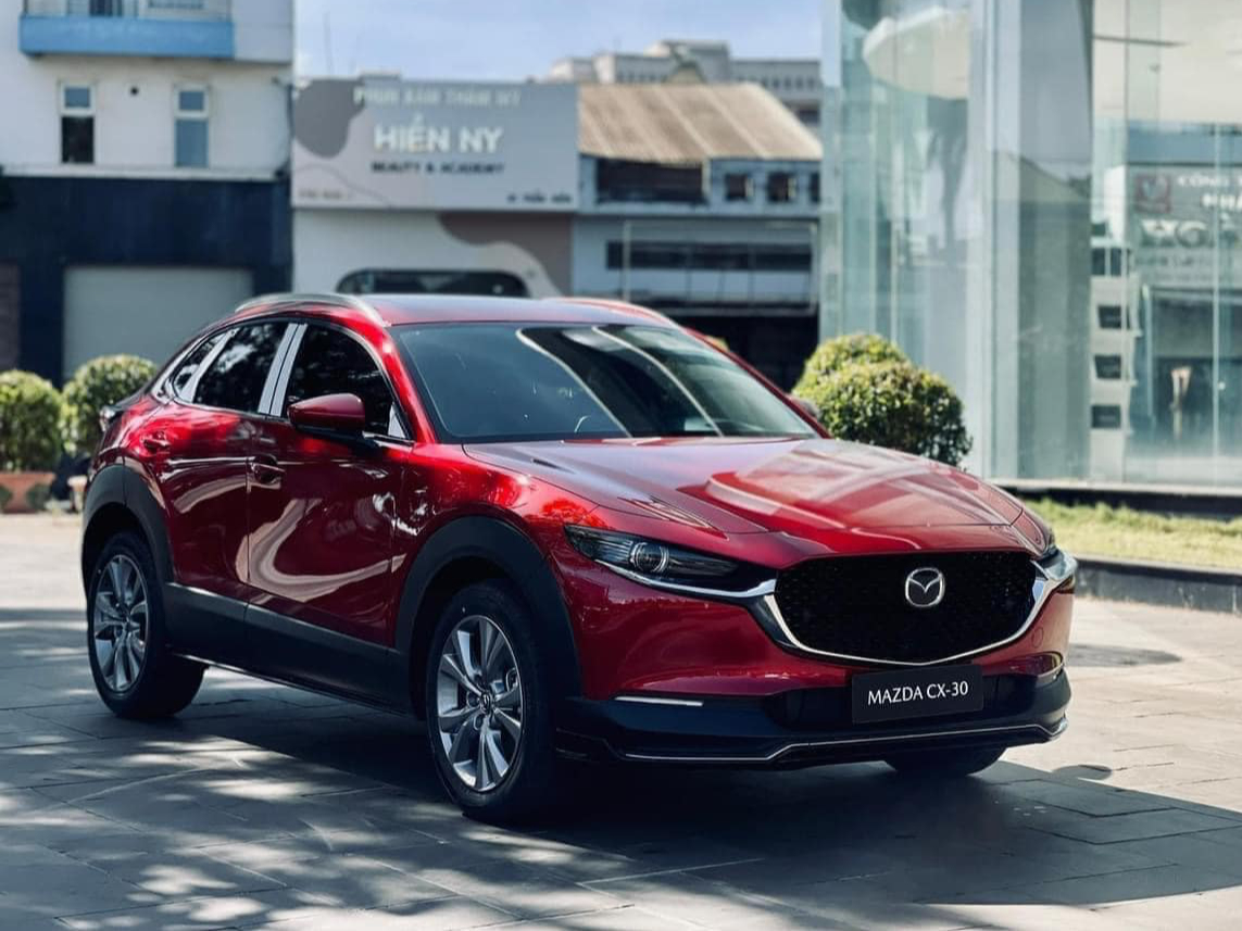 Loạt xe Mazda nhập ‘ngược dòng’ tăng giá đầu năm 2024: Giá Mazda2 tăng mạnh sau đợt giảm, CX-3 mới về cũng đắt hơn- Ảnh 4.