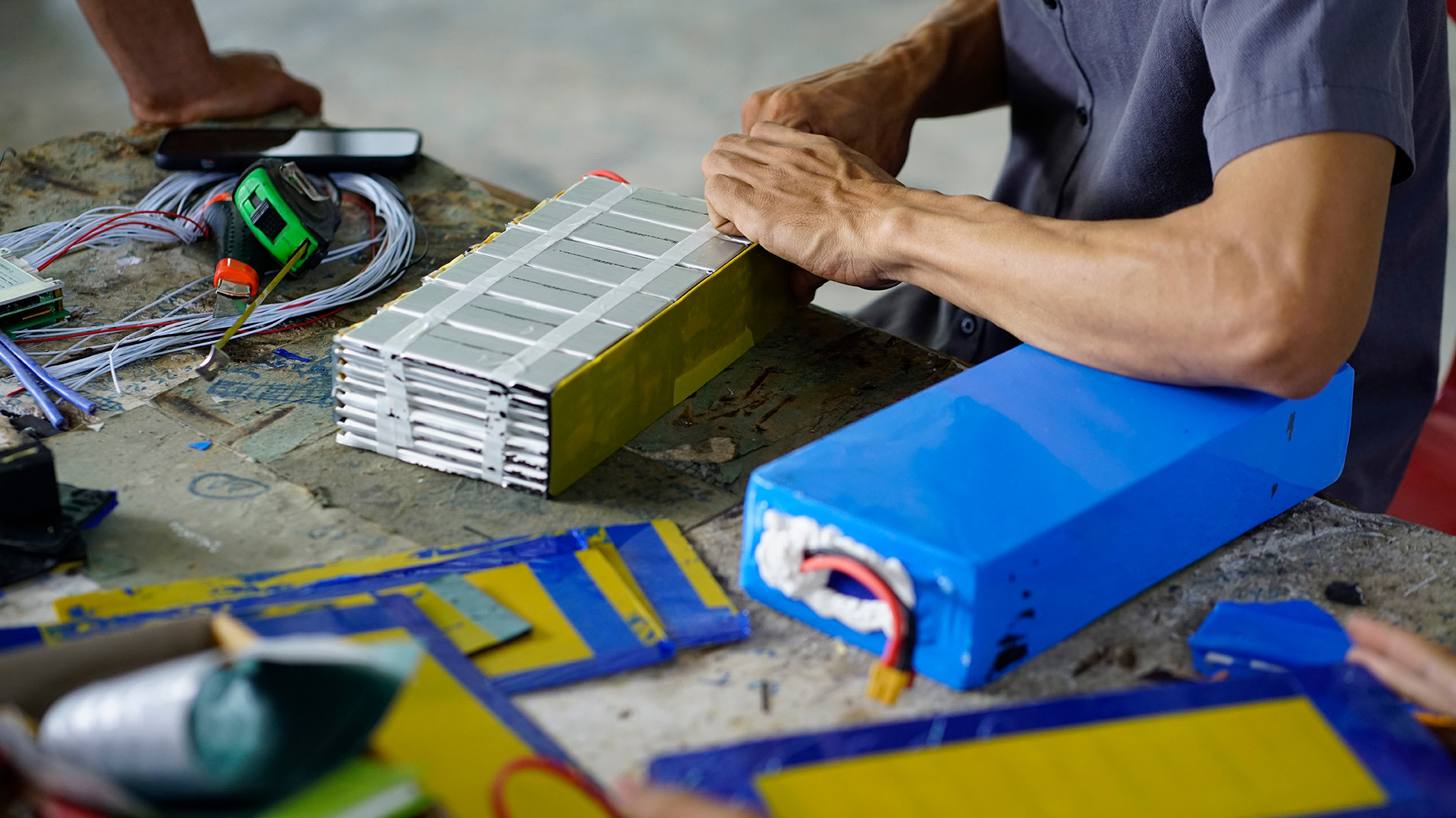 Pin ô tô điện có thể sửa được, chuyên gia ước tính mỗi lần sửa hết hơn 240 triệu nhưng vẫn rẻ hơn thay mới- Ảnh 3.